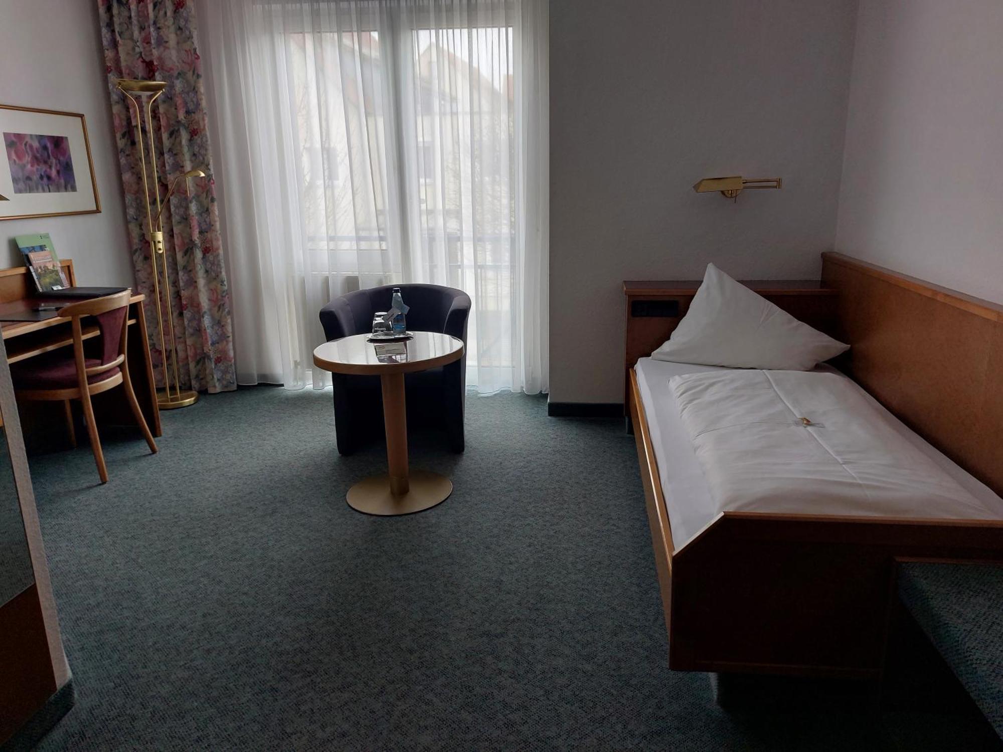 Hotel Zimmermann Filderstadt Esterno foto