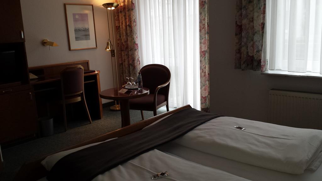 Hotel Zimmermann Filderstadt Esterno foto